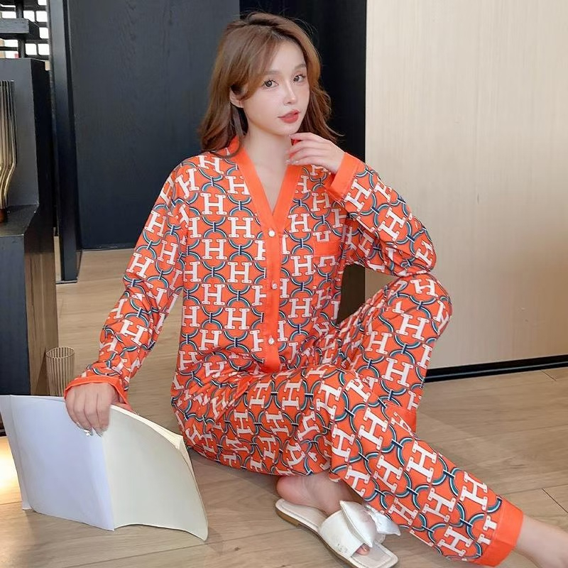 Elegant V-Neck Cardigan Night Suit – Stylish, Breathable, and Comfortable Loungewear for All Seasons - Image 5