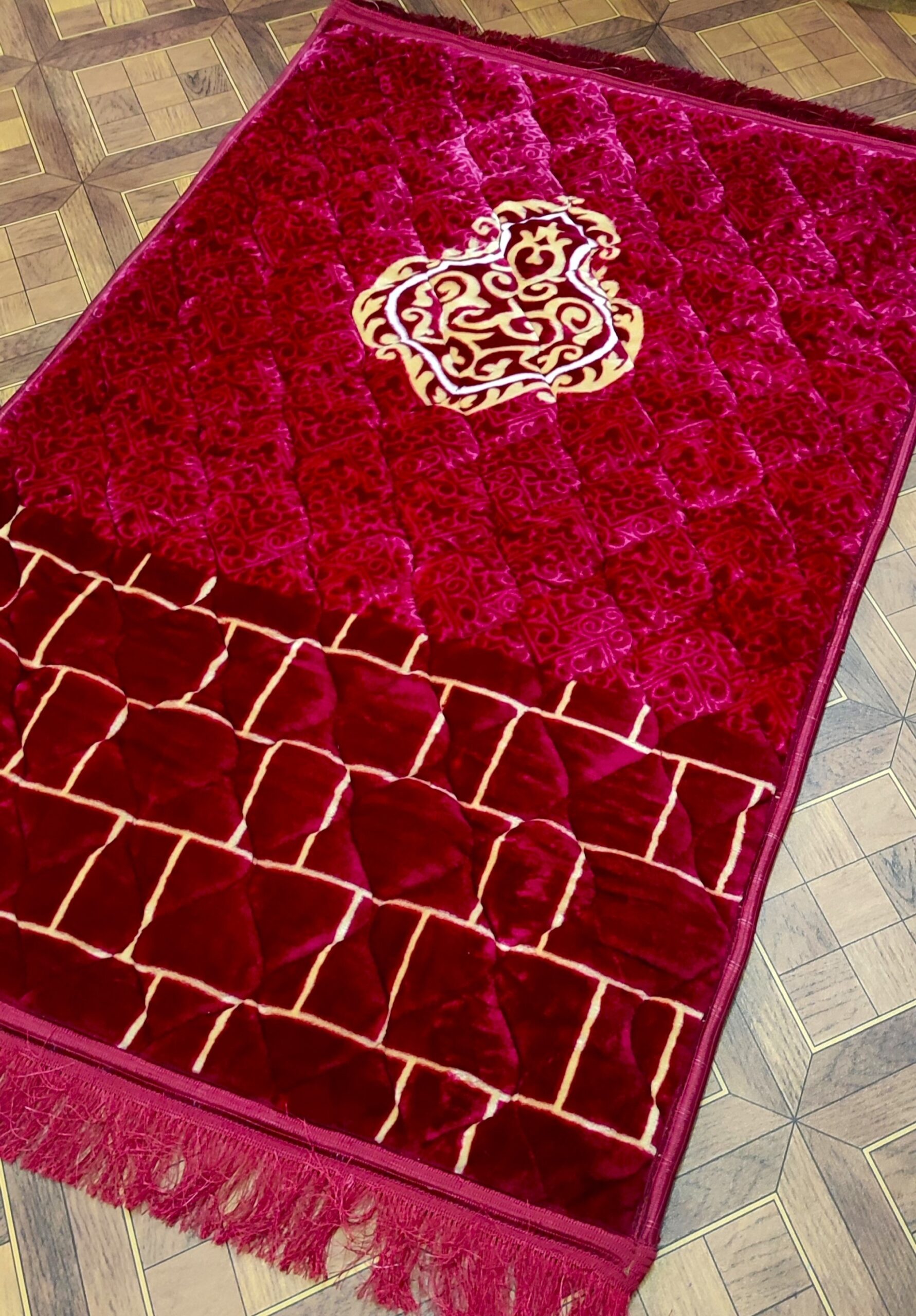 Super Soft Janamaz Orthopedic Padded Foam Cushion 100% Raschel Thick Velvet Non-Slip Muslim Prayer Rug - Image 4